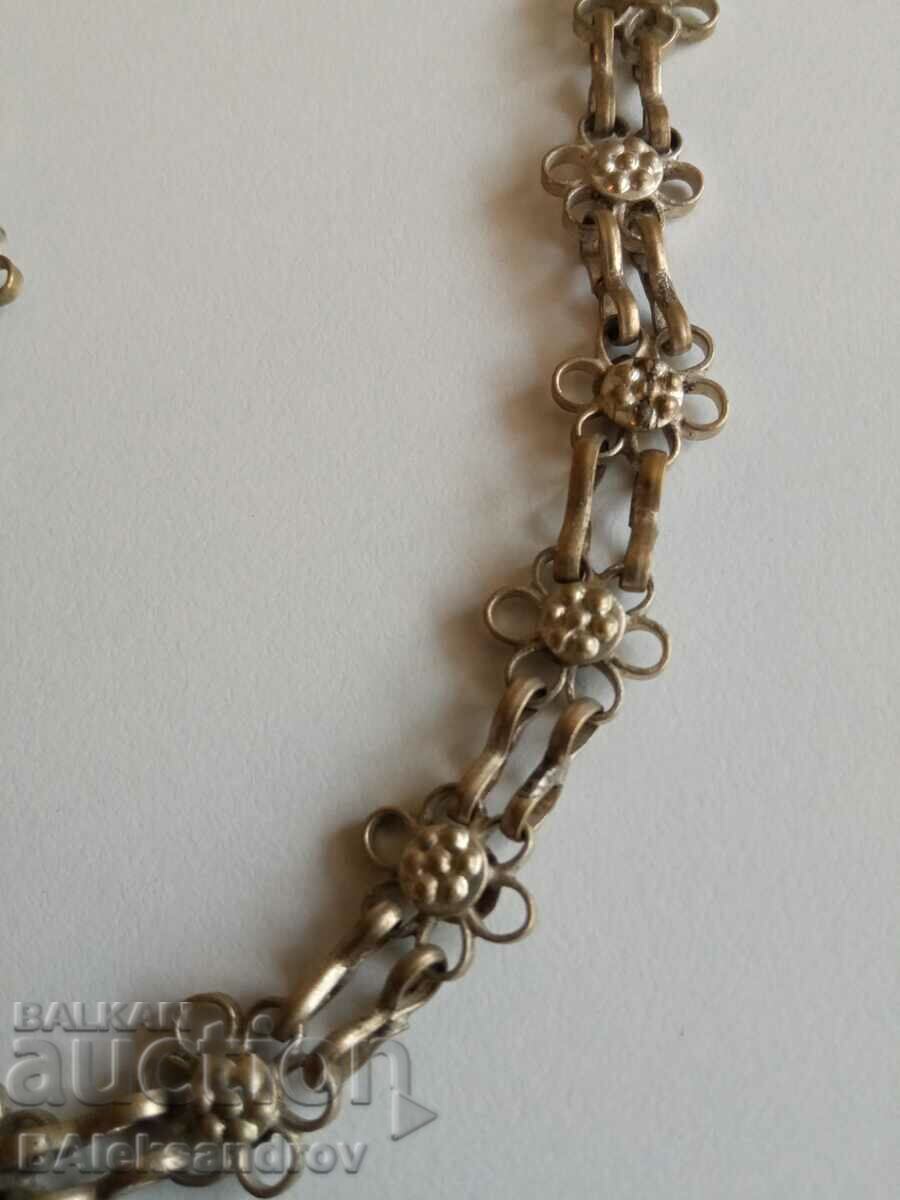 Delivery of Renaissance jeweled chinstrap, rare Delivery of Renaissance jeweled chinstrap, rare