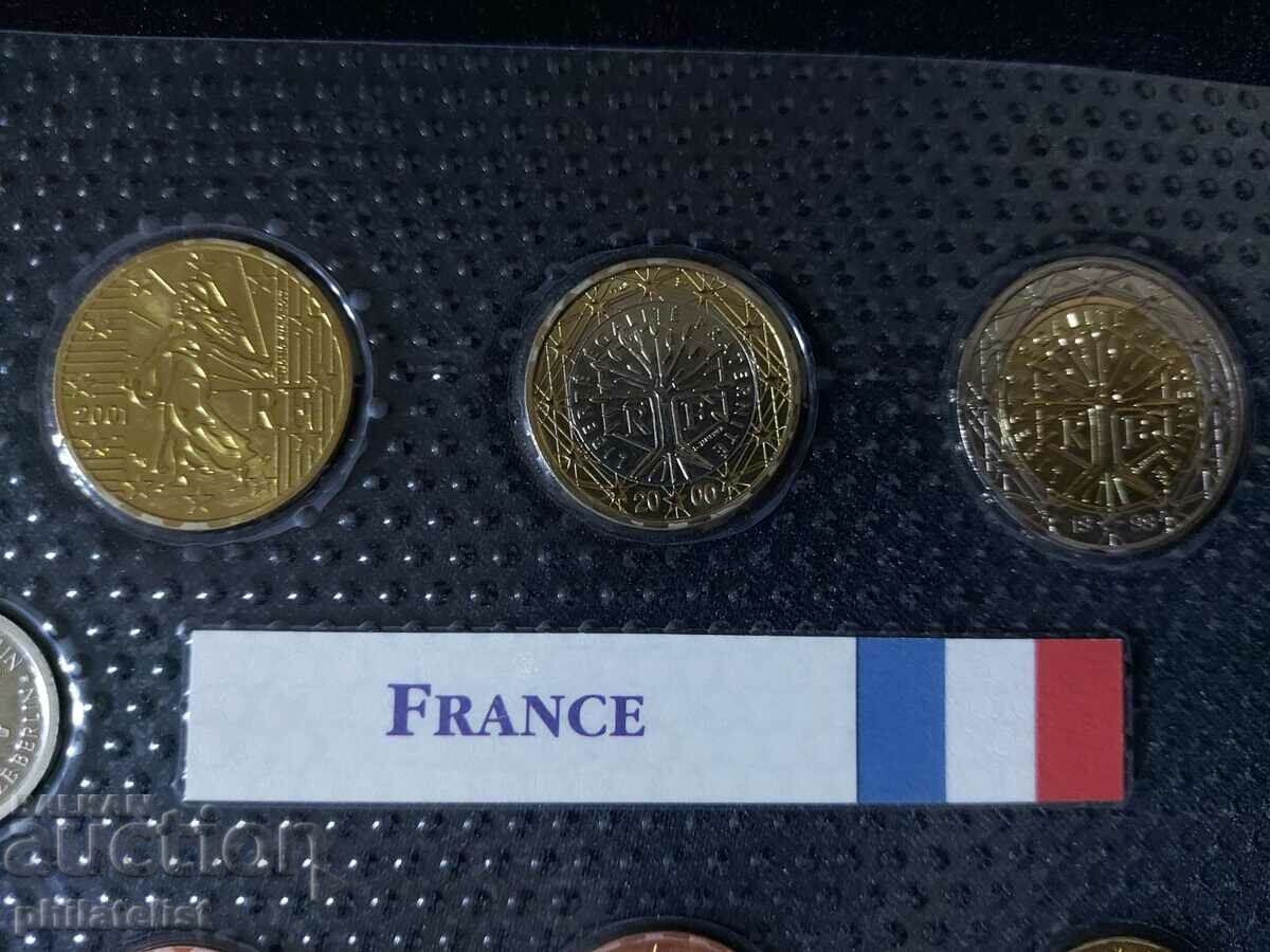 Auction  France 1999-2001 - Euro Set 1 Cent to 2 Euro + UNC Medal