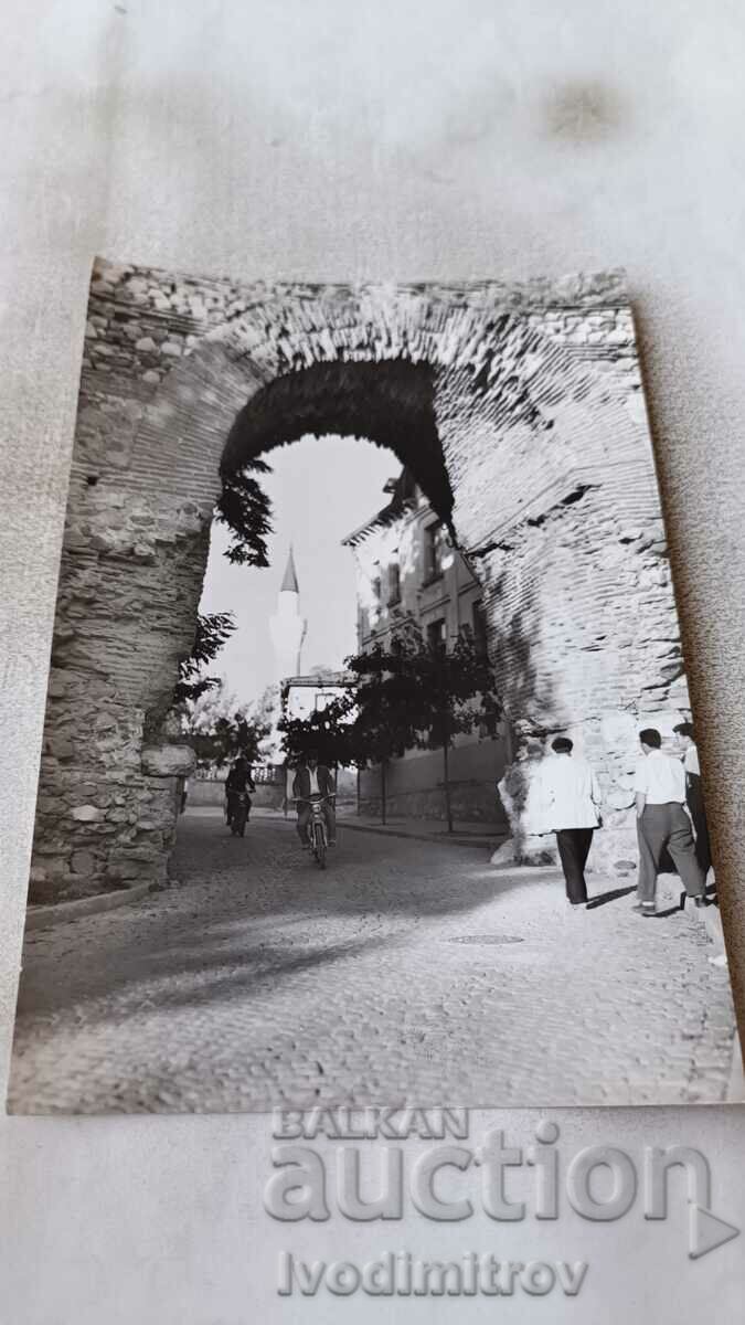 Postcard Hisarya Western Gate 1962