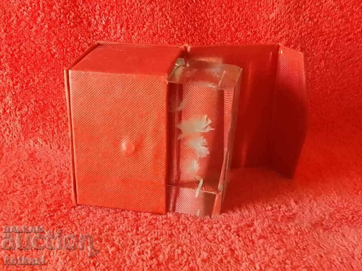 Old glass crystal souvenir Bulgaria land of roses Box - 6 Old glass crystal souvenir Bulgaria land of roses Box - 6