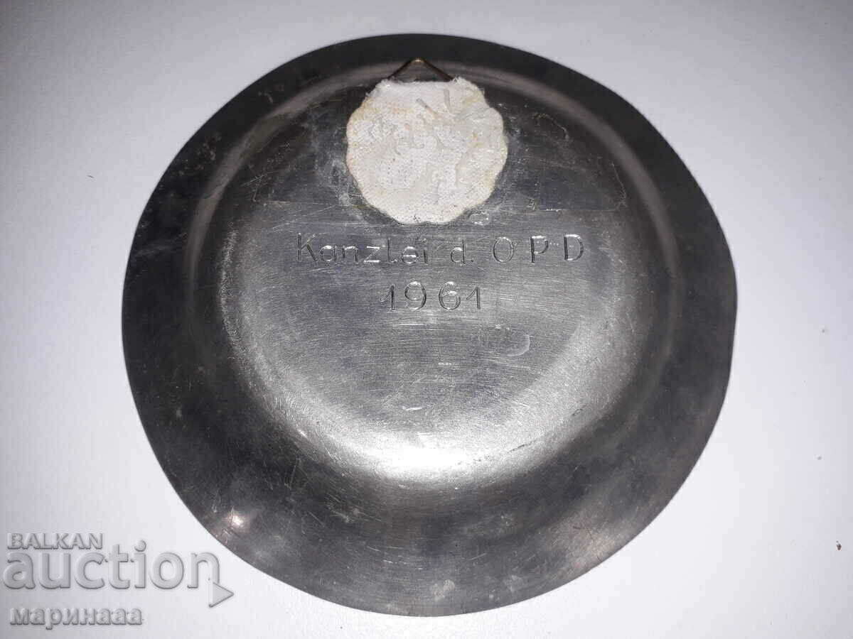 OLD PLATE. ZINC. 61 G with price 4.00 €