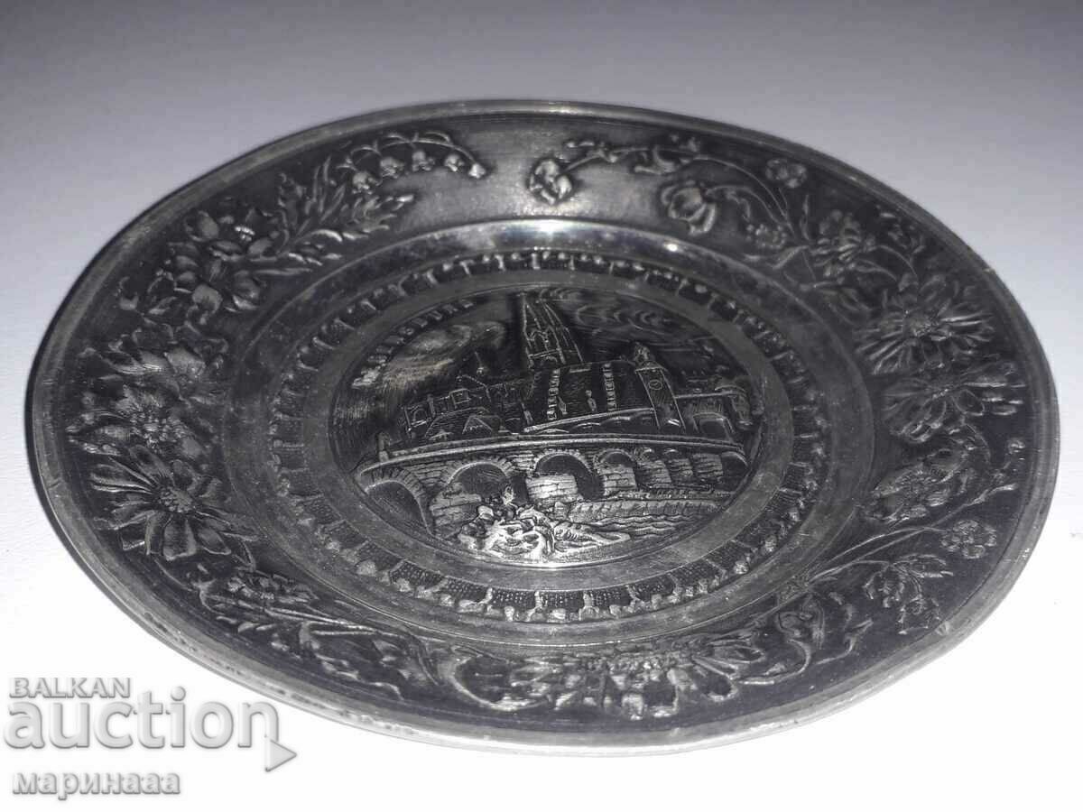 Delivery of OLD PLATE. ZINC. 61 G