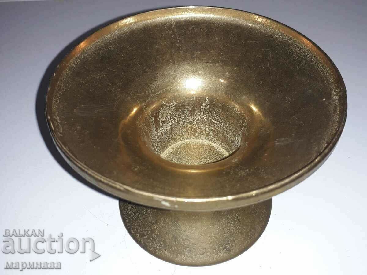 Delivery of MASSIVE CANDLESTICK. BRASS