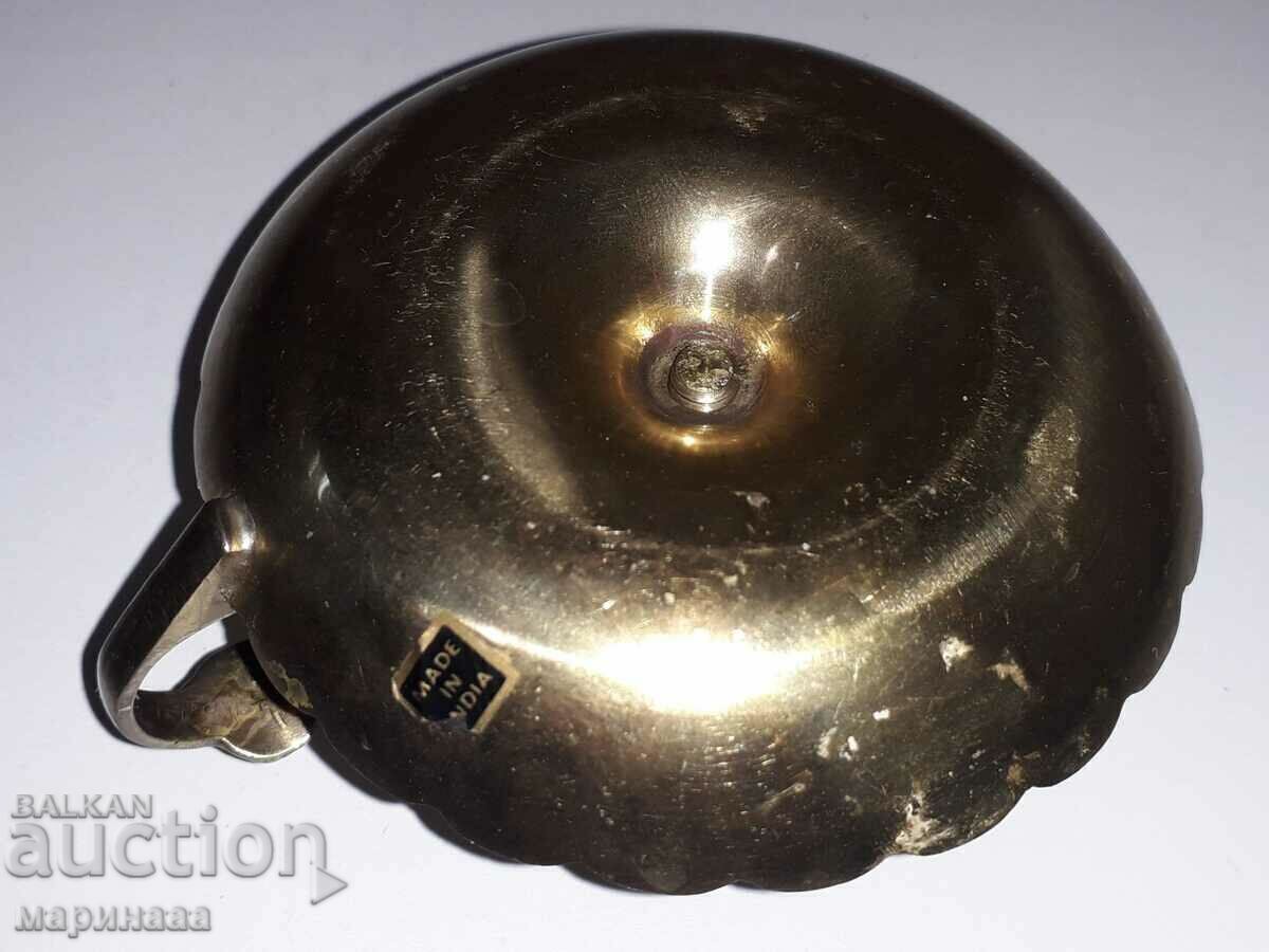 Delivery of CANDLESTICK. POLISHED BRASS. INDIA Delivery of CANDLESTICK. POLISHED BRASS. INDIA