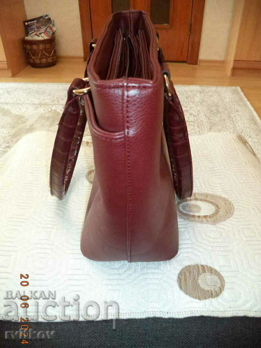 Auction Beautiful handbag Auction Beautiful handbag