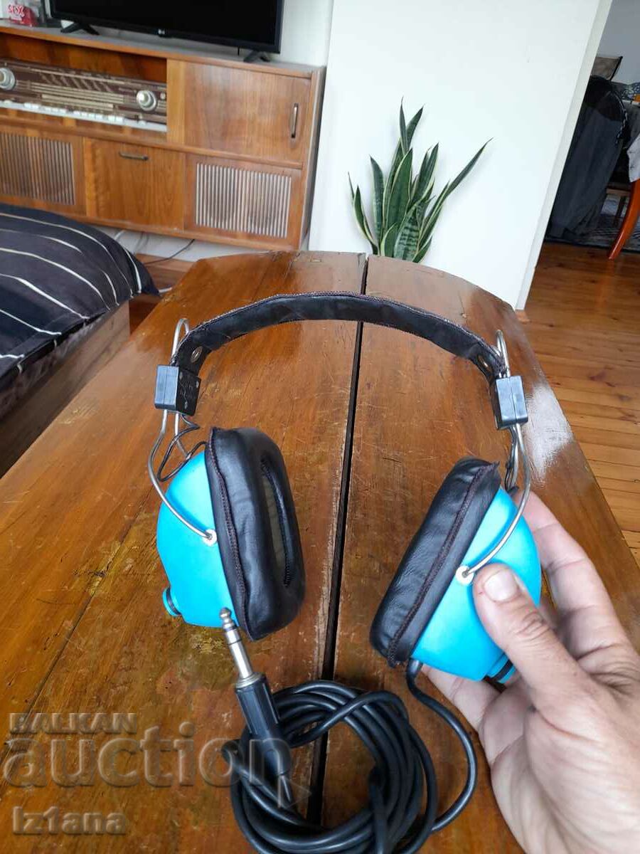 Căști vechi TDS-6 cu preț 47.00 BGN | € 24.03