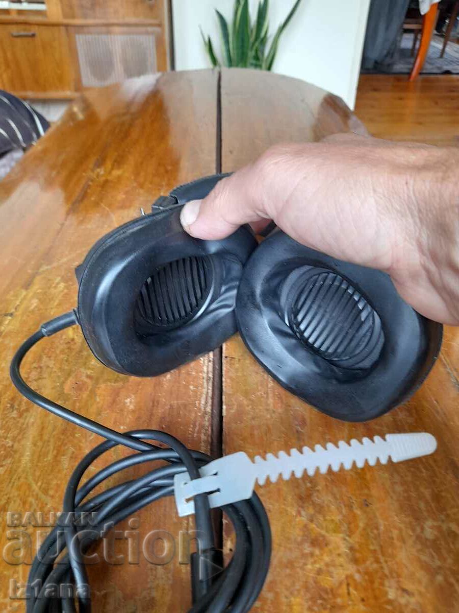 Auction  Old Philips headphones