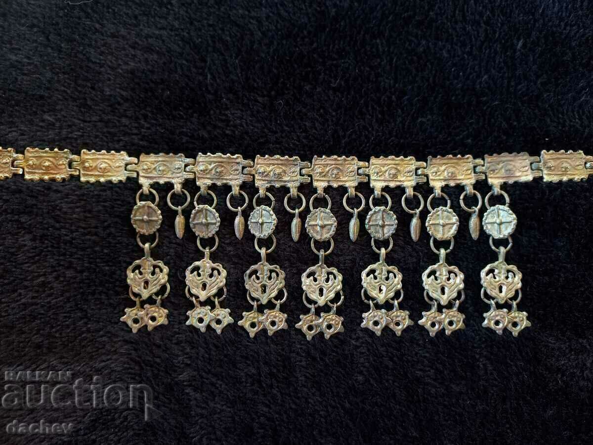 Livrarea Colier de câine, bijuterii pentru gât renascentist din argint