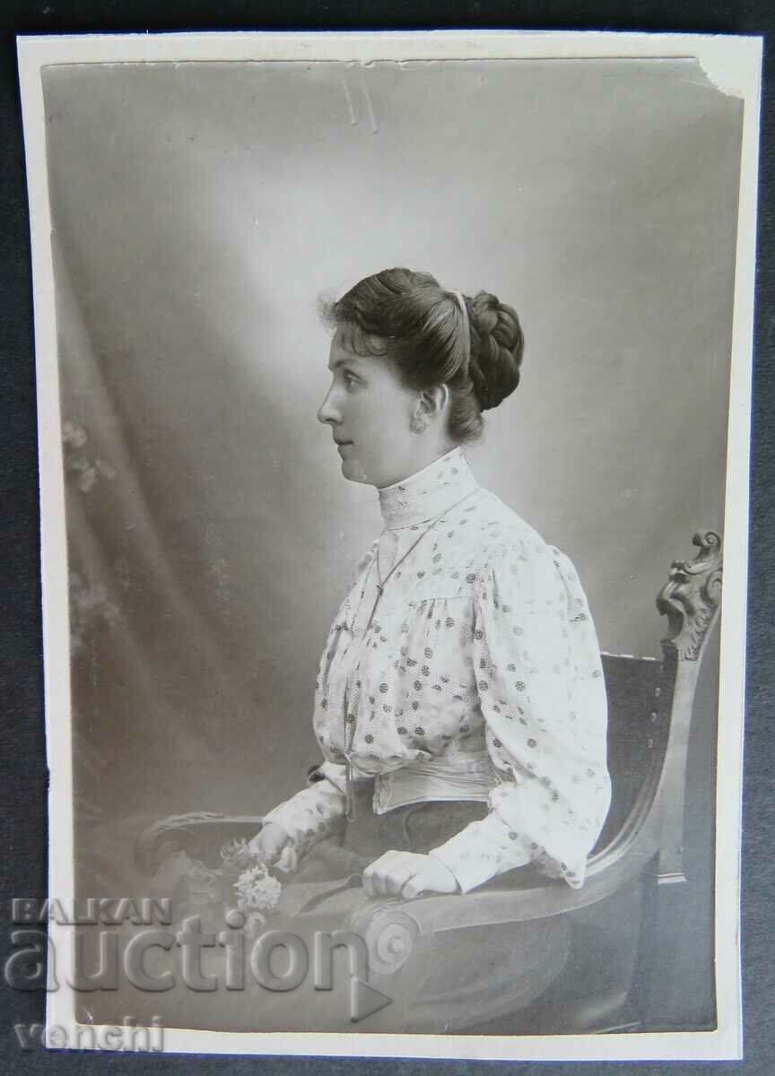 СТАРА ФОТОГРАФИЯ - КАРТОН СТАРА ФОТОГРАФИЯ - КАРТОН