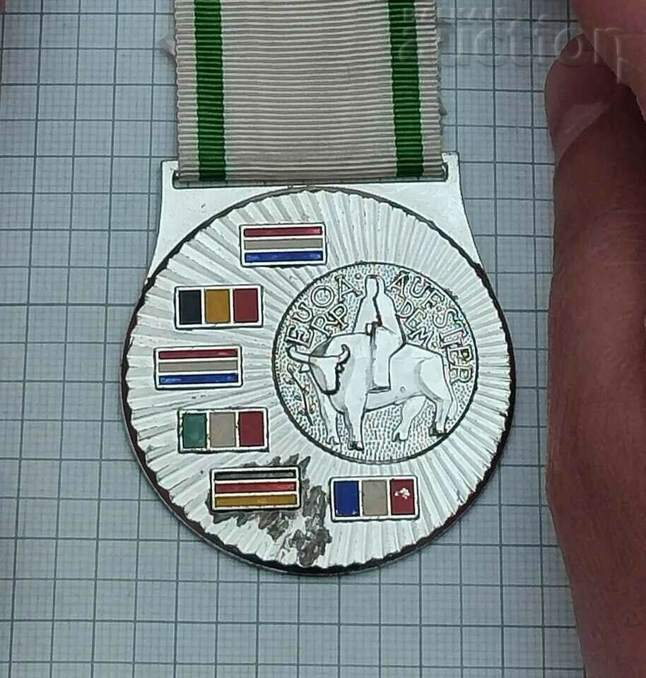 GERMANY EUROPE ON THE BULL ELLWANGEN 1970 MEDAL with price 7.00 BGN | € 3.58 GERMANY EUROPE ON THE BULL ELLWANGEN 1970 MEDAL with price 7.00 BGN | € 3.58