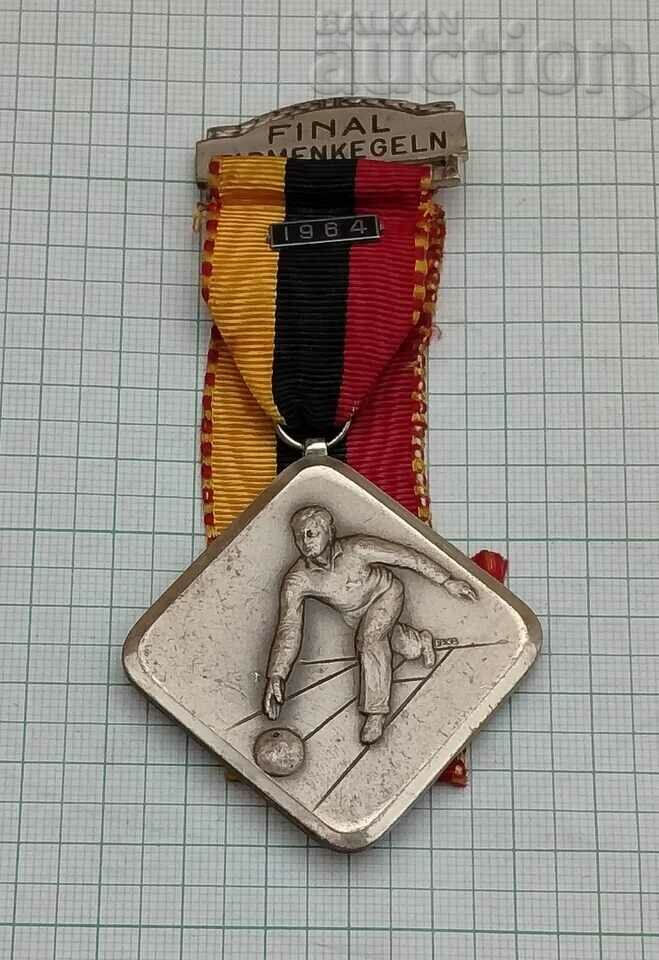 GERMANY BOWLING FINAL COMPANY 1964 MEDAL - 6