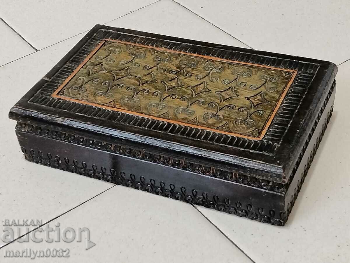 Old wooden pyrographed box SAMPLE 80s NRB - 5 Old wooden pyrographed box SAMPLE 80s NRB - 5