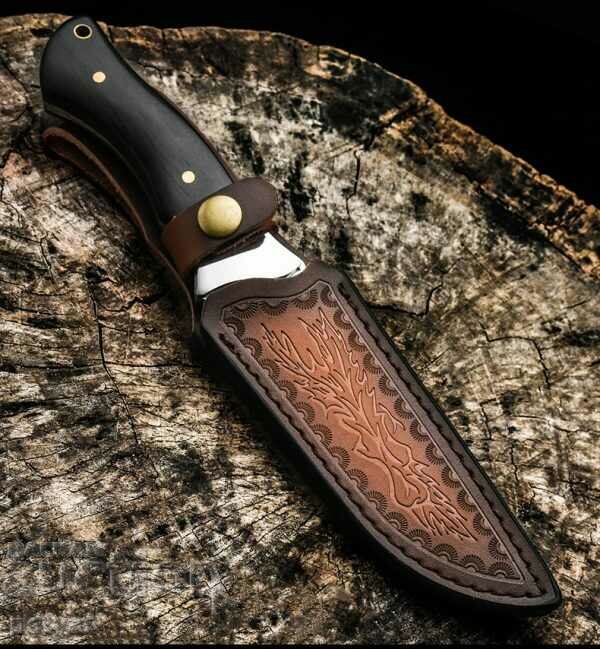 Auction Boutique hunting knife 98x220 mm, leather handle Auction Boutique hunting knife 98x220 mm, leather handle