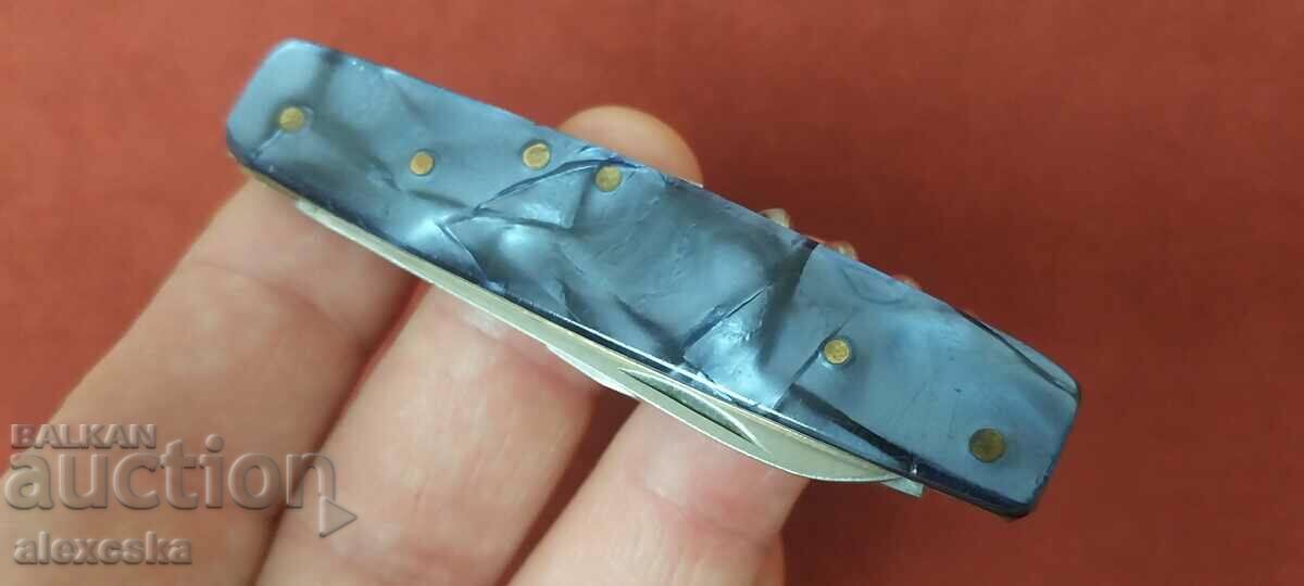 Thorn pocket knife with price 25.00 BGN | € 12.78 Thorn pocket knife with price 25.00 BGN | € 12.78