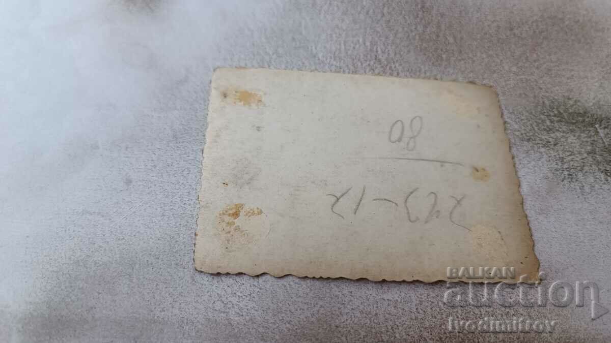 Φωτογραφία Σοφία Άνδρας και αγόρι σε μια βόλτα με τιμή 2.45 BGN | € 1.25 Φωτογραφία Σοφία Άνδρας και αγόρι σε μια βόλτα με τιμή 2.45 BGN | € 1.25