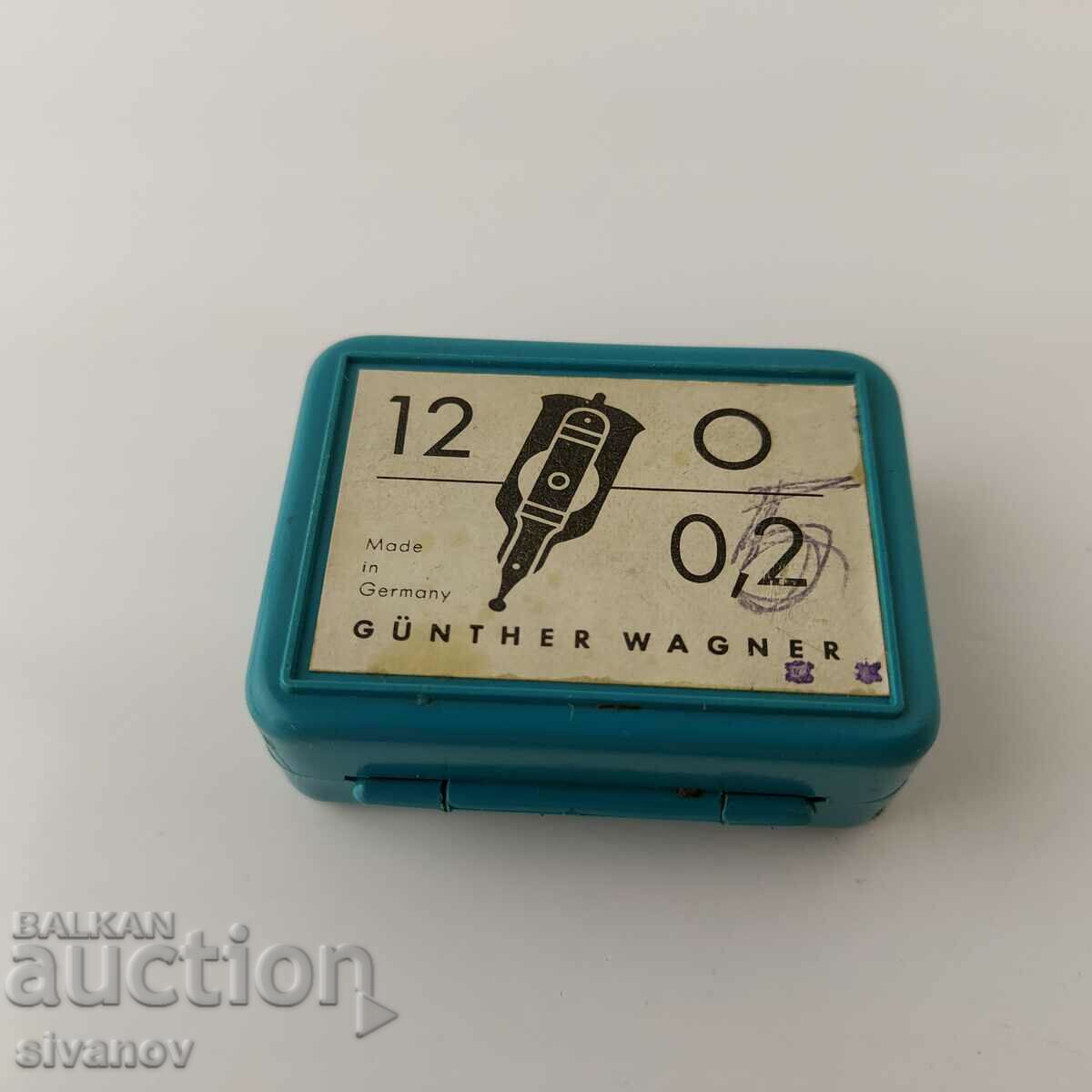 Licitație Pelikan Graphos Set de 9 pixuri pentru desen #5604 Licitație Pelikan Graphos Set de 9 pixuri pentru desen #5604