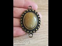 Vintage pendant with natural stone!
