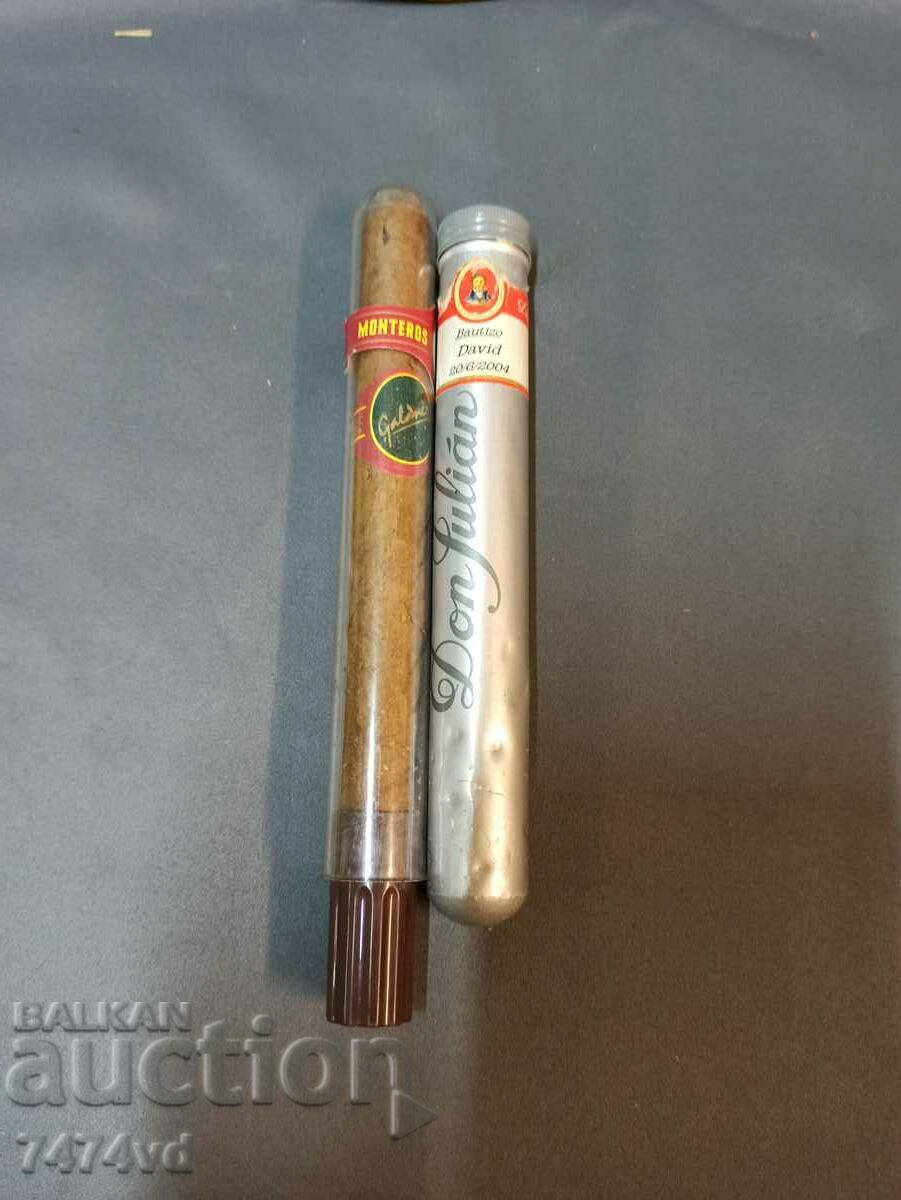 2 OLD COLLECTIBLE CIGARS