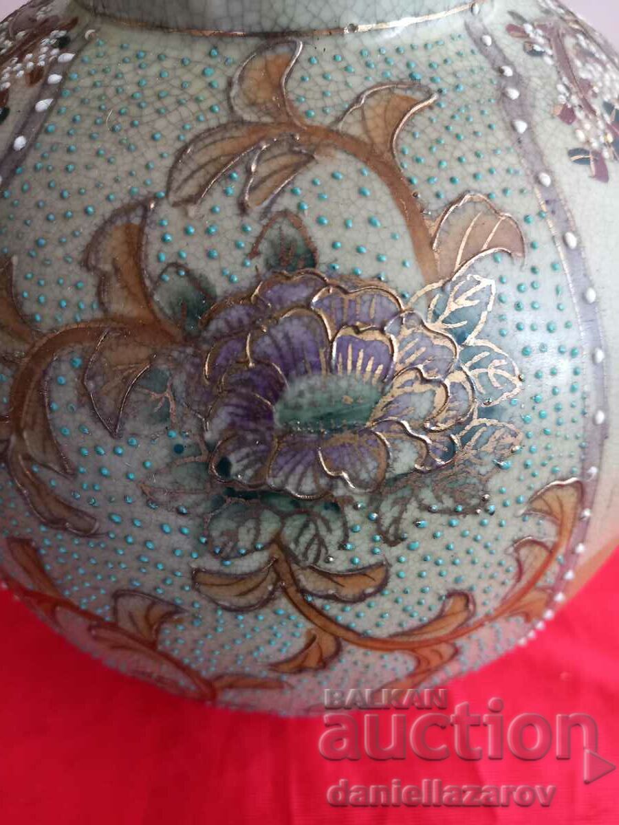 SATSUMA Old Japanese Vase Hand Painted Marked with price 120.00 BGN | € 61.36 SATSUMA Old Japanese Vase Hand Painted Marked with price 120.00 BGN | € 61.36