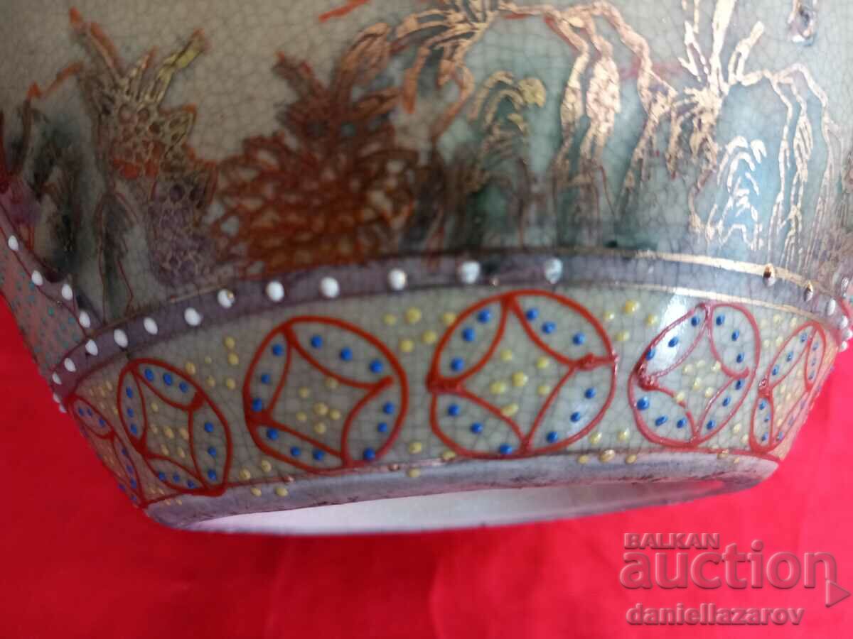 Delivery of SATSUMA Old Japanese Vase Hand Painted Marked Delivery of SATSUMA Old Japanese Vase Hand Painted Marked