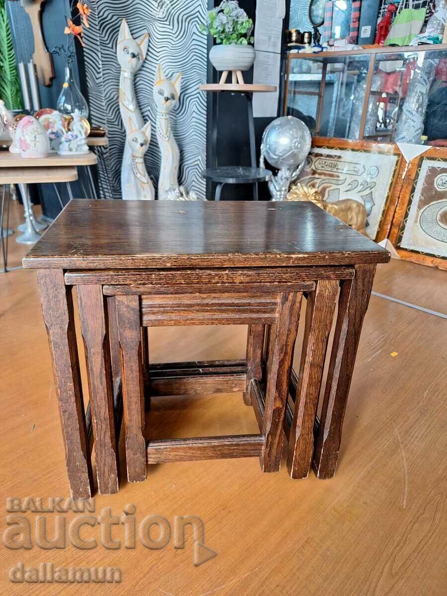 Auction Set of side tables made of solid wood Auction Set of side tables made of solid wood