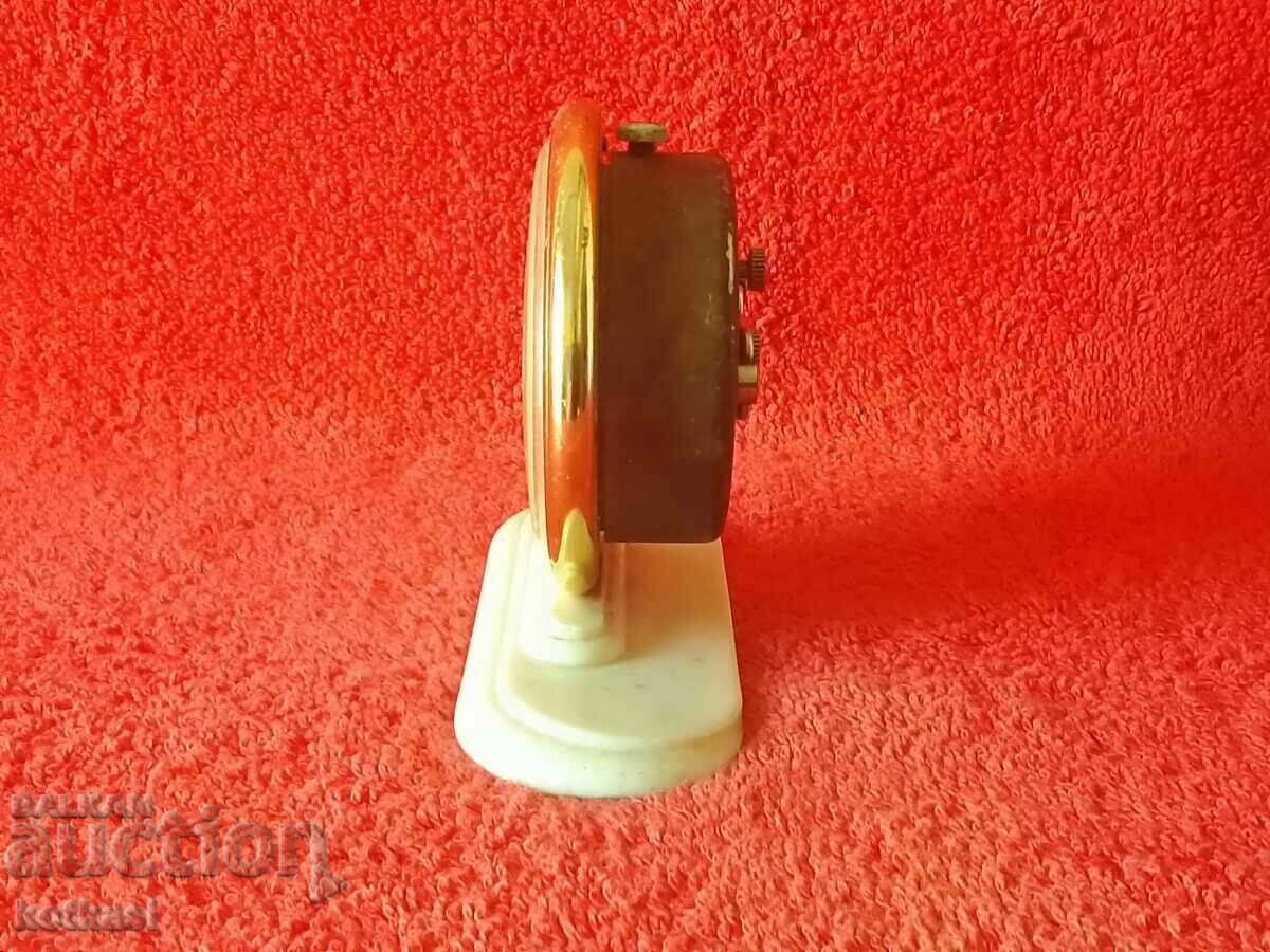Old social desktop clock Alarm clock Slava SLAVA USSR with price 21.50 BGN | € 10.99 Old social desktop clock Alarm clock Slava SLAVA USSR with price 21.50 BGN | € 10.99