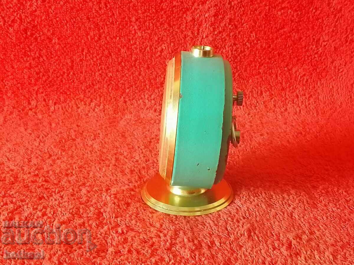 Old social desktop clock Alarm clock Slava SLAVA USSR with price 25.50 BGN | € 13.04 Old social desktop clock Alarm clock Slava SLAVA USSR with price 25.50 BGN | € 13.04