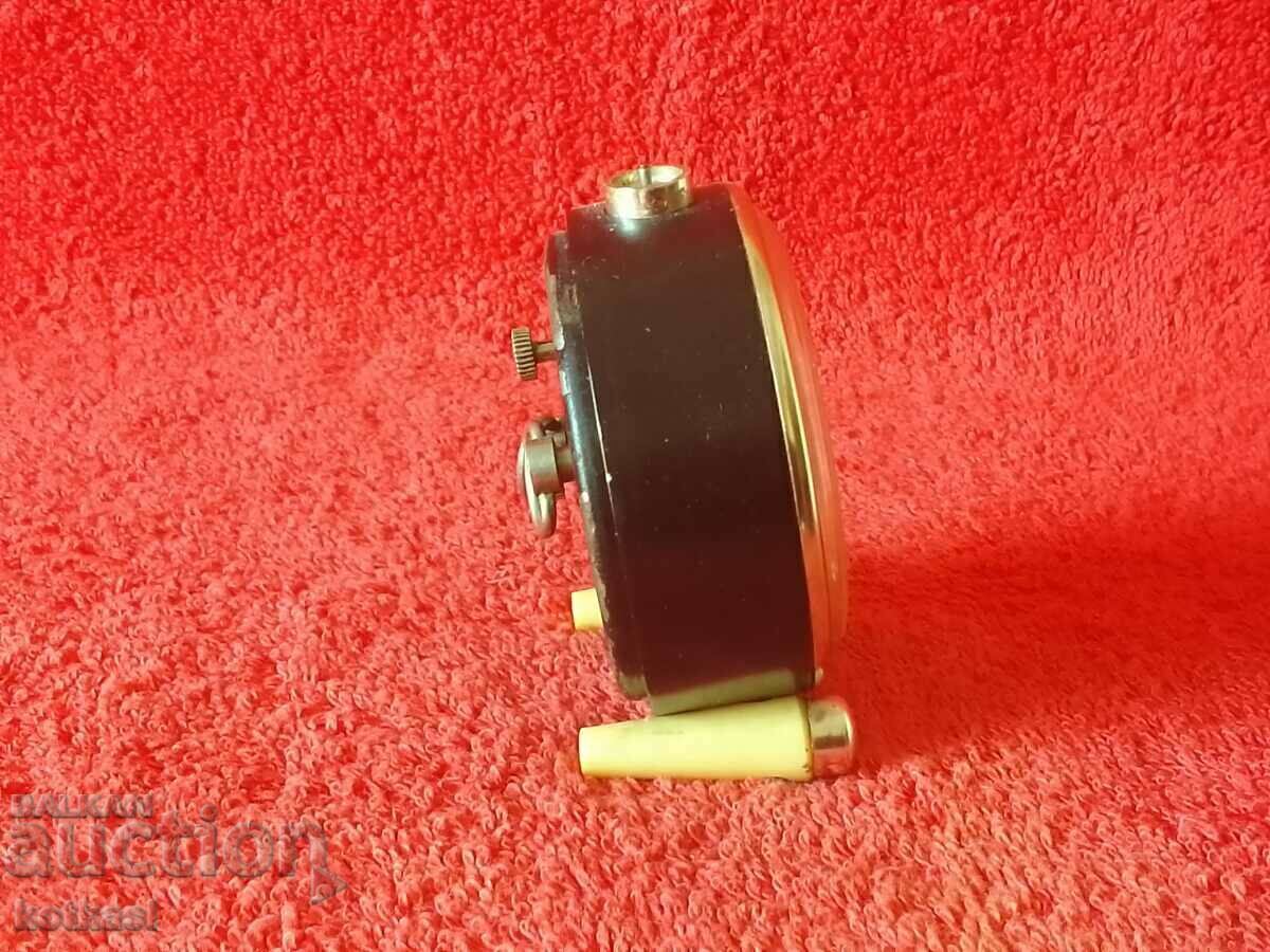 Delivery of Old social desktop clock Alarm clock Slava SLAVA USSR Delivery of Old social desktop clock Alarm clock Slava SLAVA USSR