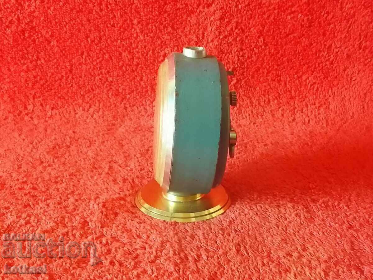 Old social desktop clock Alarm clock Slava SLAVA USSR with price 35.50 BGN | € 18.15 Old social desktop clock Alarm clock Slava SLAVA USSR with price 35.50 BGN | € 18.15