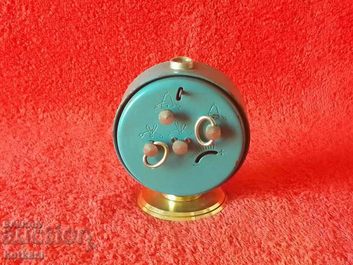 Auction Old social desktop clock Alarm clock Slava SLAVA USSR Auction Old social desktop clock Alarm clock Slava SLAVA USSR