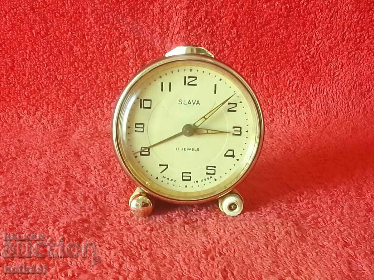 Vechiul ceas social desktop Ceas deşteptător Slava SLAVA URSS cu preț 21.50 BGN | € 10.99 Vechiul ceas social desktop Ceas deşteptător Slava SLAVA URSS cu preț 21.50 BGN | € 10.99