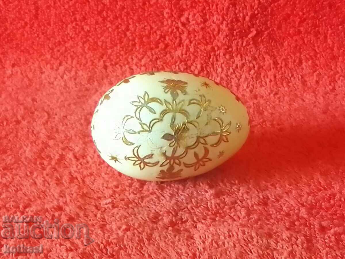 Licitație Ou de lemn decorat Licitație Ou de lemn decorat