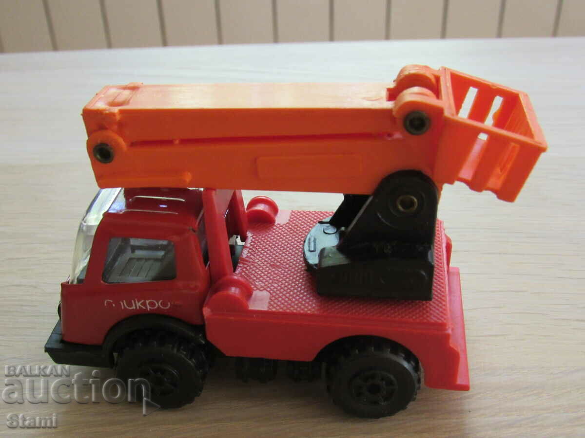 Delivery of Collector trolley-crane MIKRO, 1987 Delivery of Collector trolley-crane MIKRO, 1987