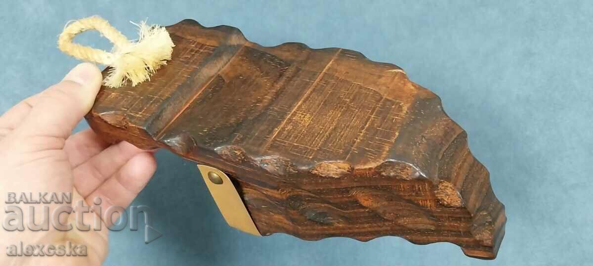 Παράδοση Πίνακας συγγραφέα - Ξυλογλυπτική Παράδοση Πίνακας συγγραφέα - Ξυλογλυπτική