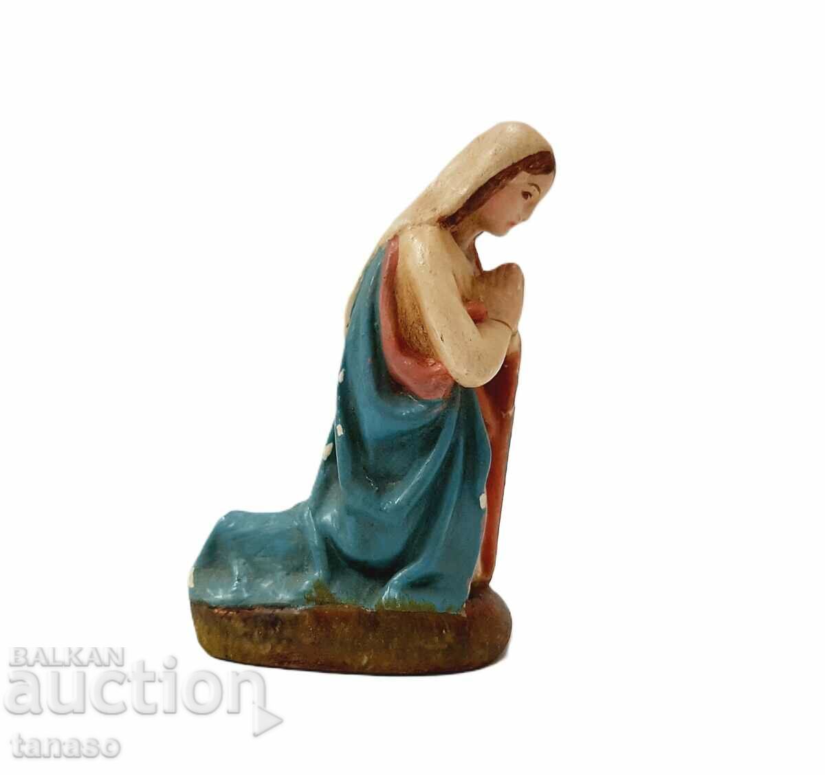 Old plaster figure(2.2) with price 25.00 BGN | € 12.78 Old plaster figure(2.2) with price 25.00 BGN | € 12.78