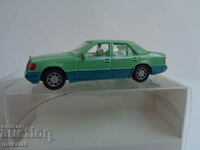 WIKING 1:87 H0 MERCEDES BENZ 124 TOY TROLEY MODEL