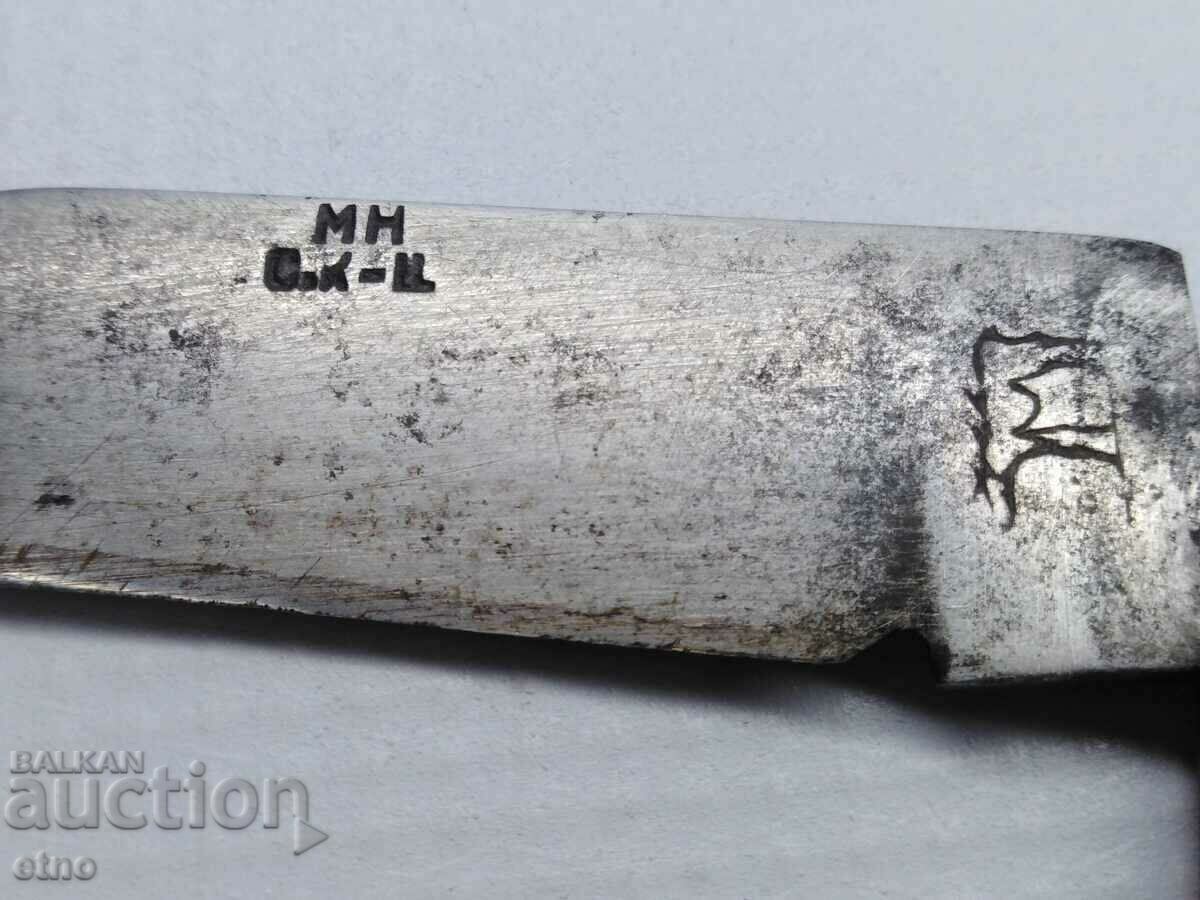 RARE BULGARIAN OLD FOLDING KNIFE KONDRE - M.N. - VILLAGE KOSTENETS with price 235.00 BGN | € 120.15