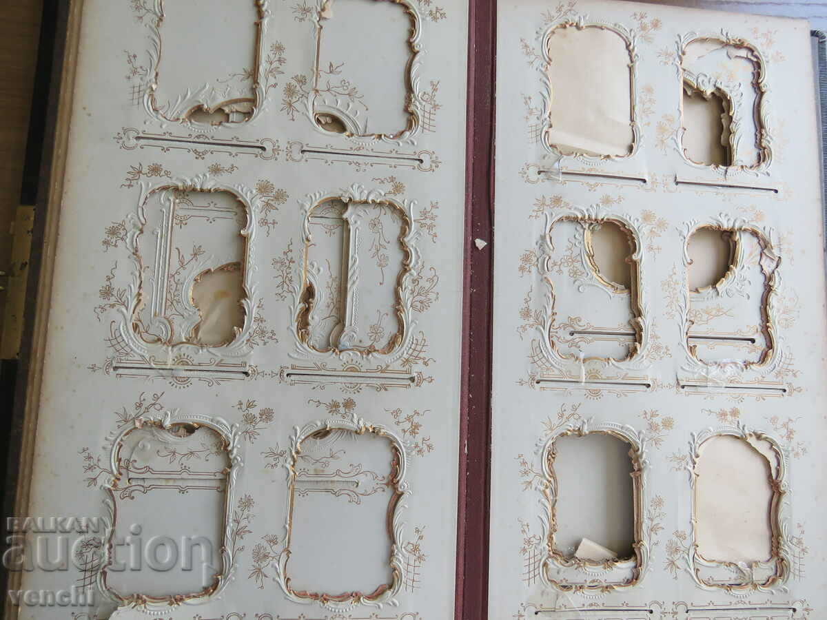 Delivery of VERY LARGE CABINET PHOTO ALBUM - 19TH CENTURY Delivery of VERY LARGE CABINET PHOTO ALBUM - 19TH CENTURY