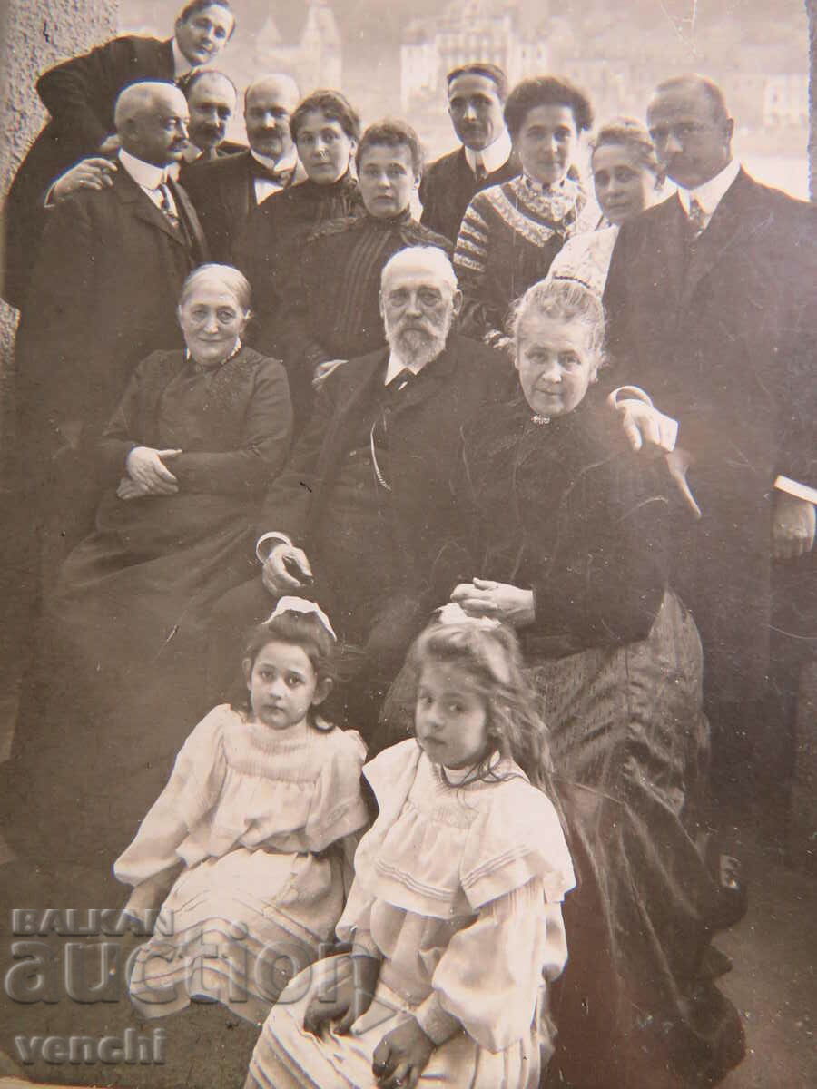 OLD PHOTO - CARDBOARD with price 9.99 BGN | € 5.11 OLD PHOTO - CARDBOARD with price 9.99 BGN | € 5.11