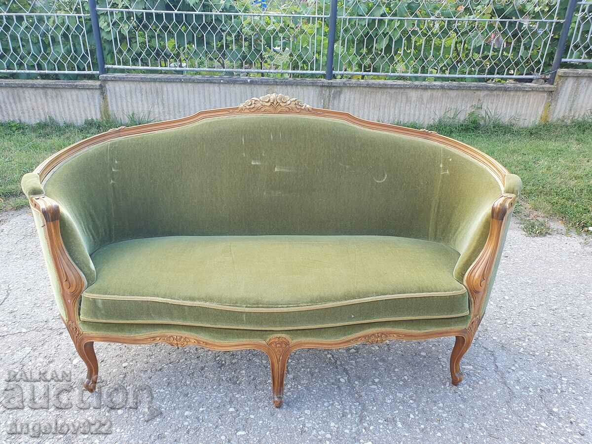 Beautiful vintage solid sofa!!!