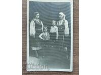 Fotografie veche Regatul Bulgariei - Femei în costum popular