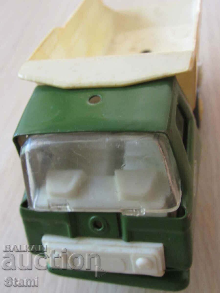 Collector dump truck MIKRO, 1987 with price 45.00 BGN | € 23.01 Collector dump truck MIKRO, 1987 with price 45.00 BGN | € 23.01