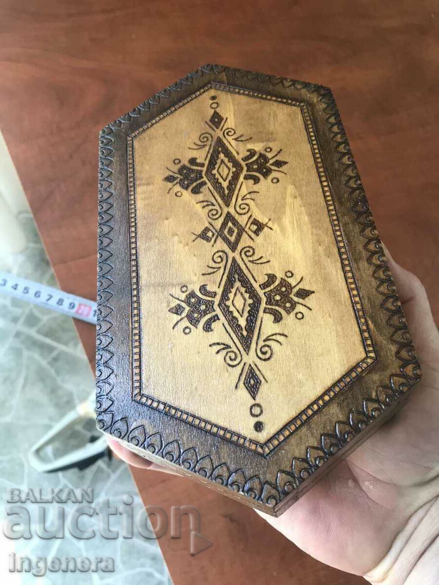 BOX WOOD PYROGRAPH DRAWING ANTIQUE FROM SOCA MOSTRA - 5