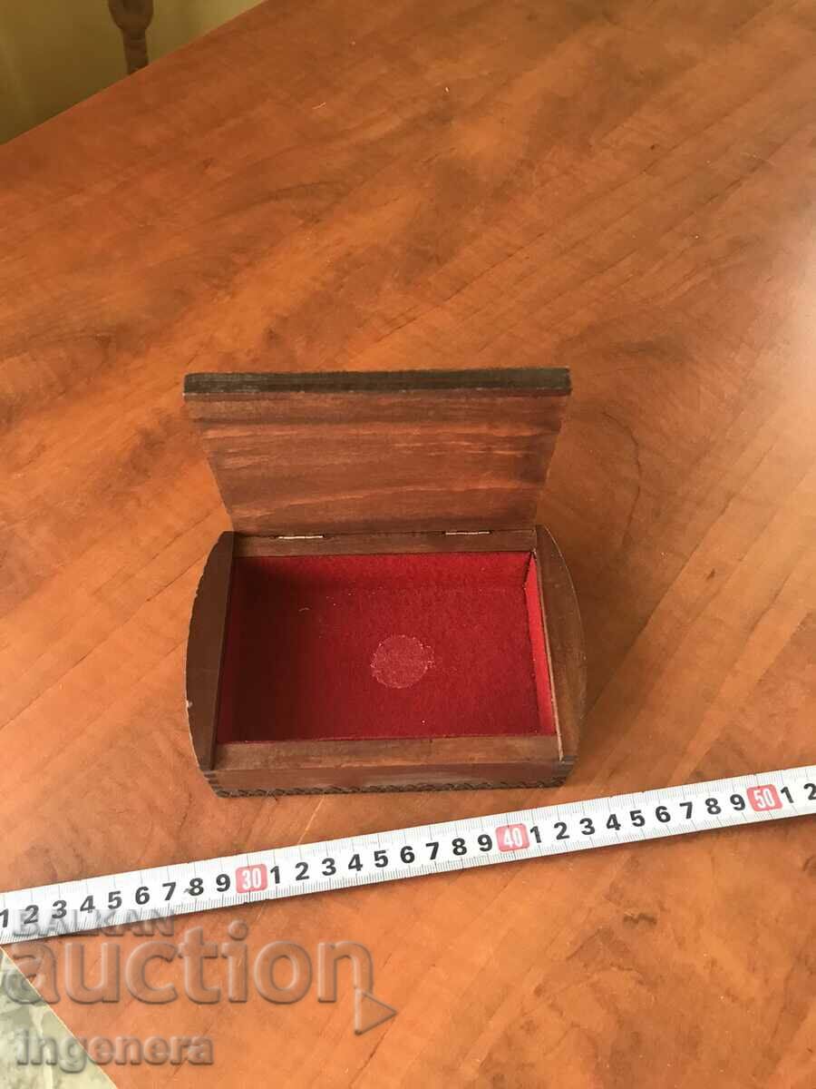 Auction  BOX WOOD PYROGRAPH DRAWING ANTIQUE FROM SOCA MOSTRA