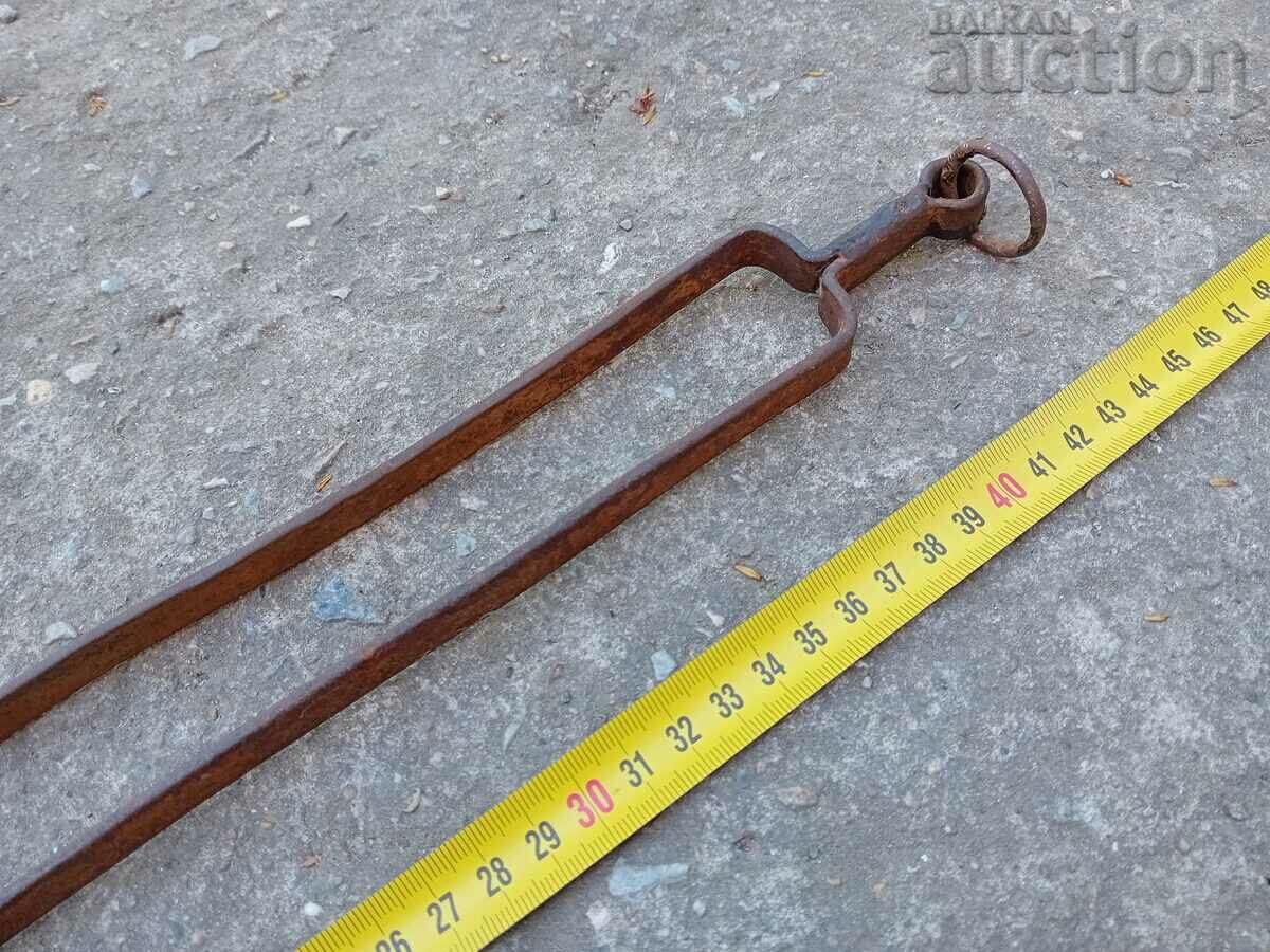 Old PRIMITIVE hand forged dilaf wrought iron tongs with price 21.00 BGN | € 10.74 Old PRIMITIVE hand forged dilaf wrought iron tongs with price 21.00 BGN | € 10.74