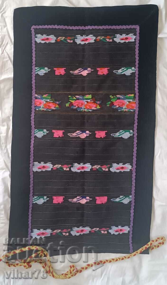 An apron - 5 An apron - 5