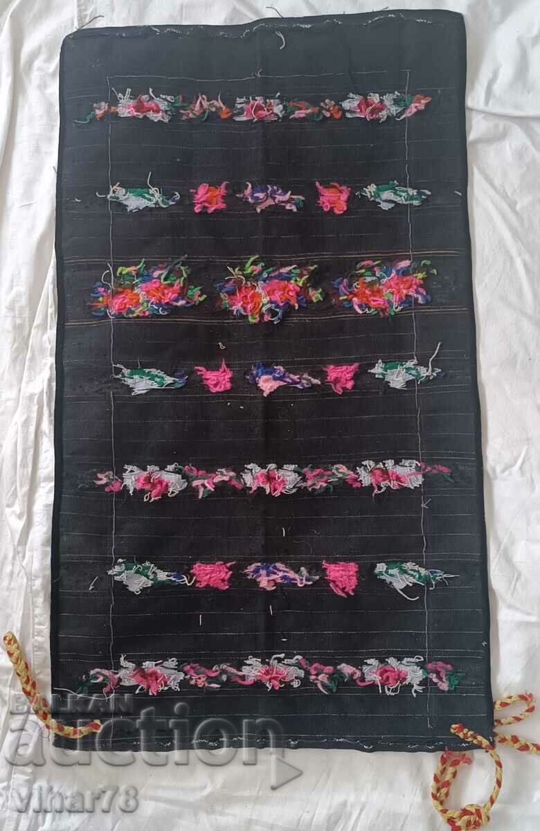 An apron - 6 An apron - 6