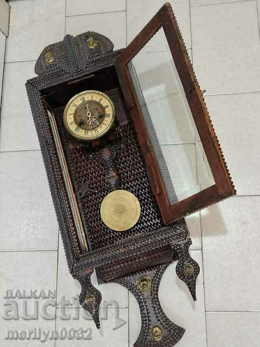 Auction  UNIQUE Late 19th Century German Wall Clock WORKING