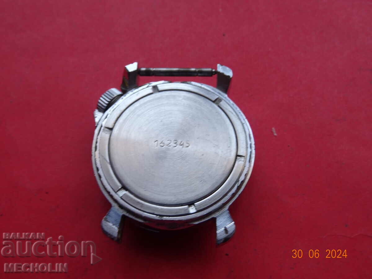 Delivery of clock COLLECTIBLE COMMANDER SMALL Delivery of clock COLLECTIBLE COMMANDER SMALL