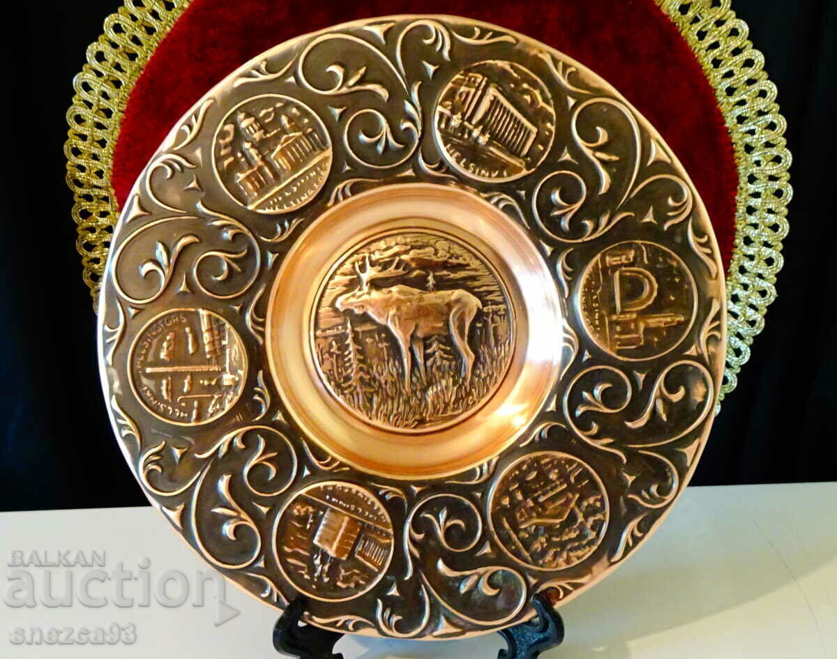 Auction Canadian copper wall plate, copper panel with a moose Auction Canadian copper wall plate, copper panel with a moose